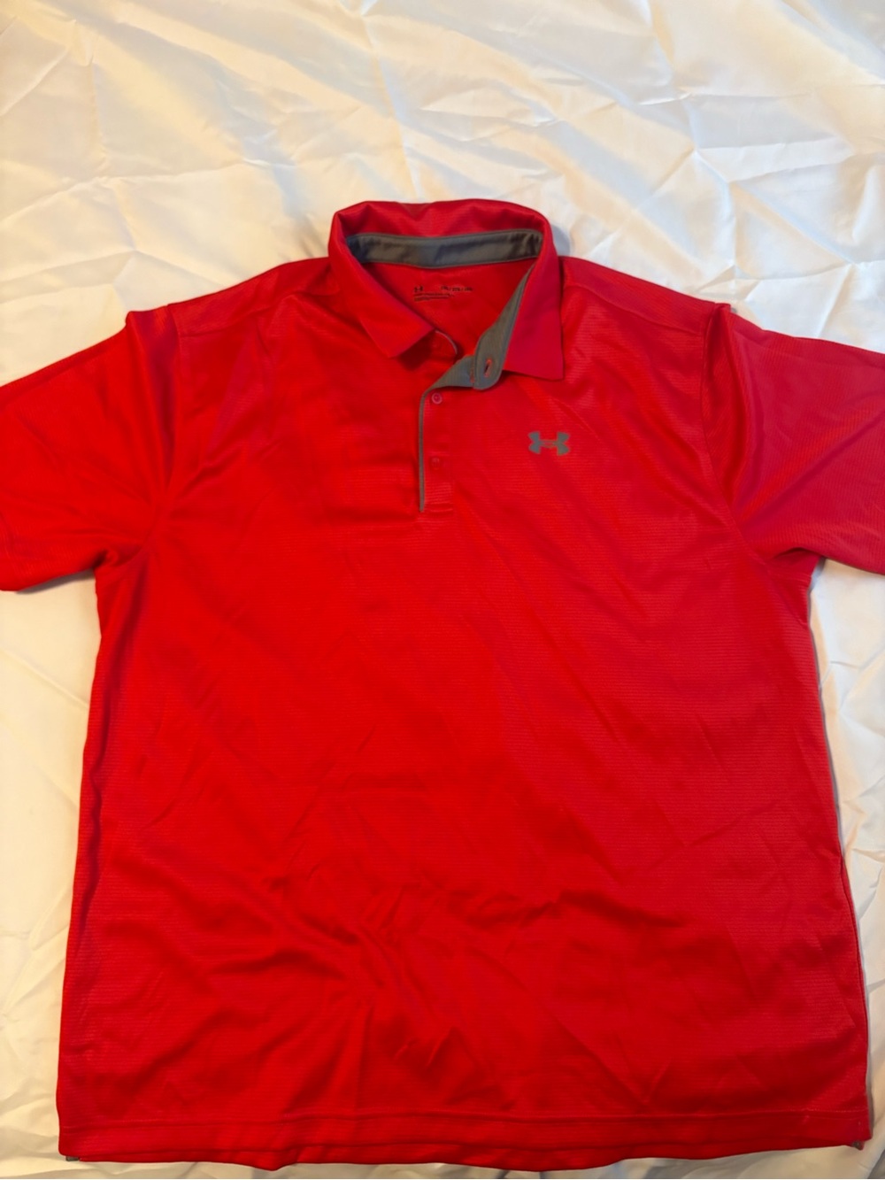 Under Armour Mens 2XL Red Short Sleeve Loose Fit Golf Polo Shirt Grey Trim